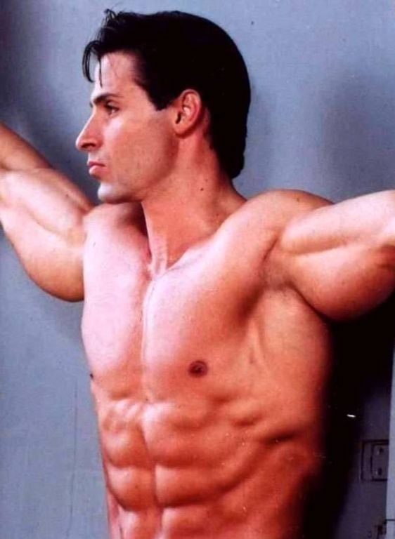 Fitness Model And Bodybuilder – Anthony Catanzaro Fitness Men