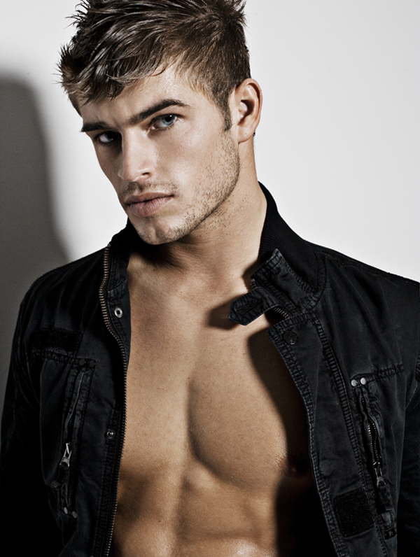 LA Male Model – Tyler Bachtel | Fitness Men